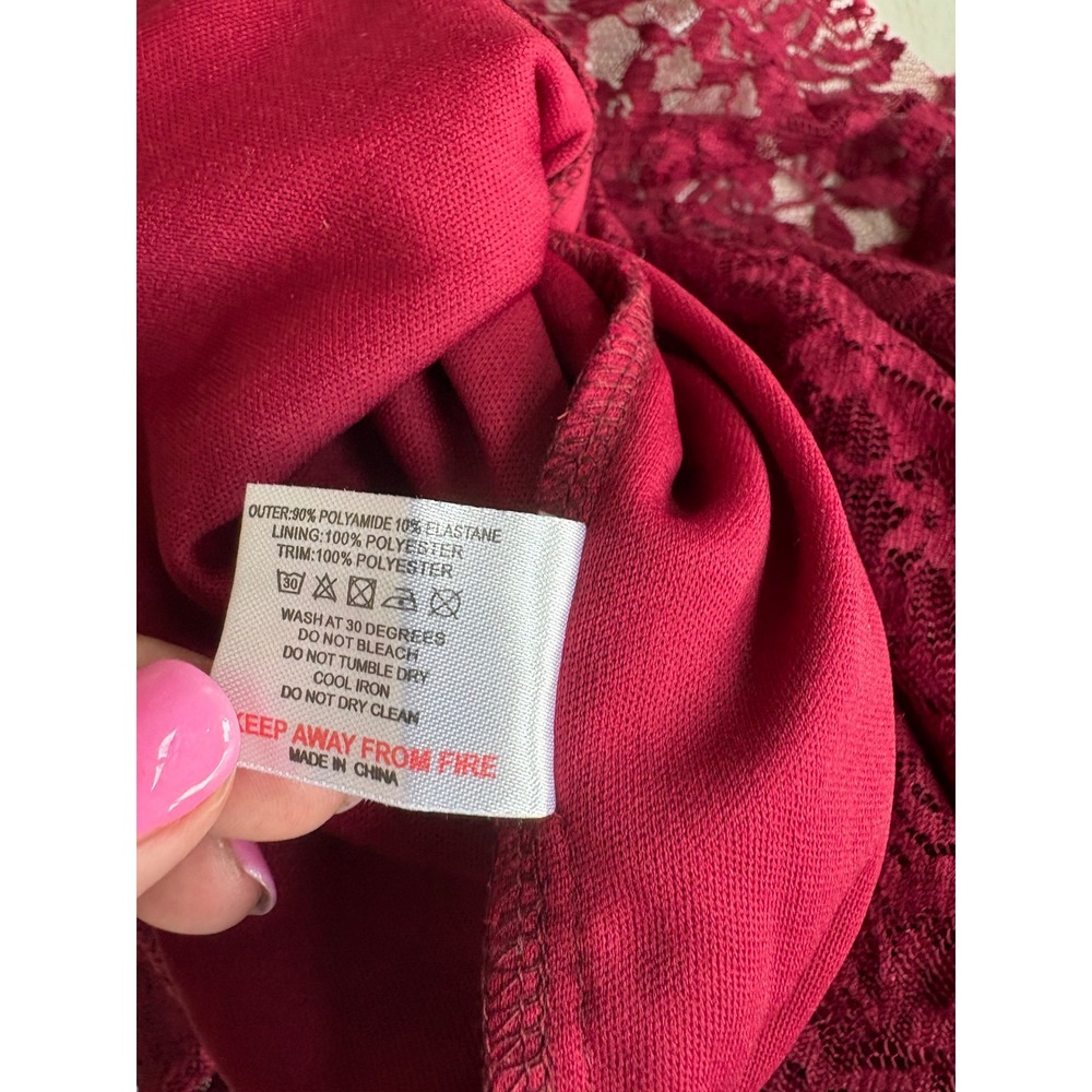 NWT PrettyLittleThing Burgundy Lace Ruffle Detail Plunge Maxi Dress Size 8 - Picture 11 of 11